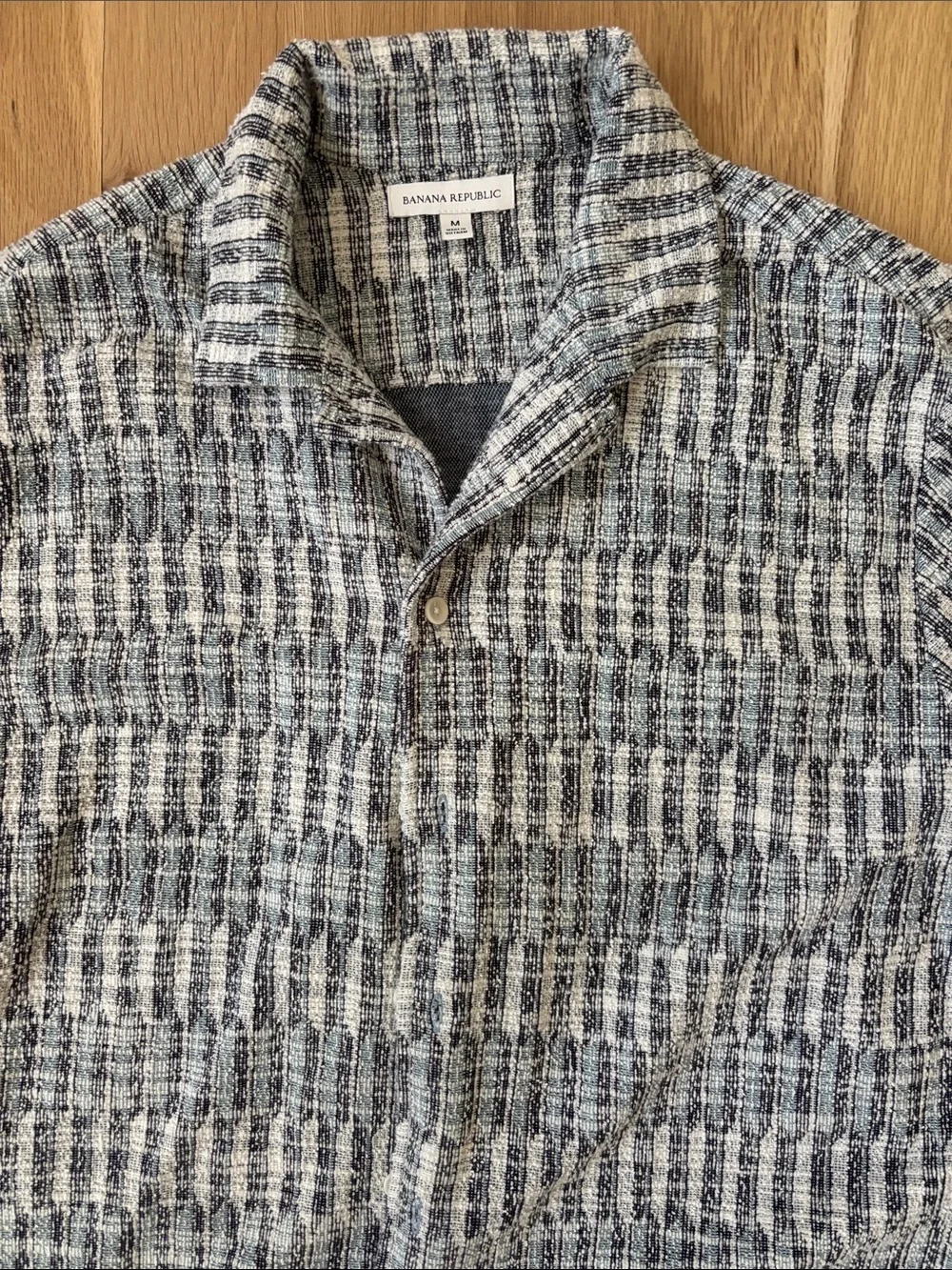 Banana Republic Jacquard Knit Resort Shirt and matching Pull-On Short set